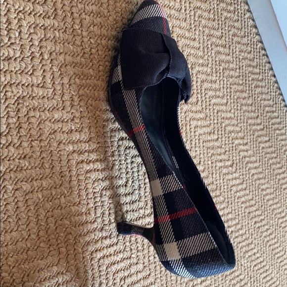 Prada Kitten heels. Plaid wool with bow - Picture 2 of 6